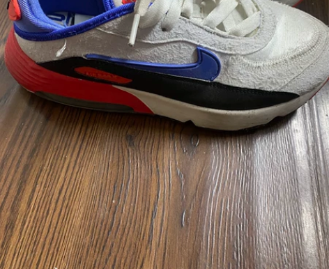 正品耐克，专柜买入，尺码：2Y 穿过次数不...