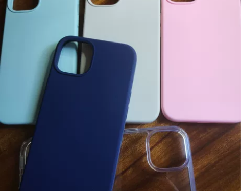 捡漏 iPhone13液态硅胶手机壳，都是...