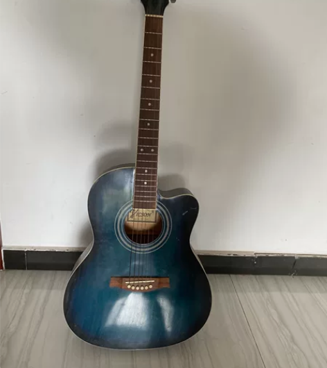 吉他 没有配件单卖吉他 感兴趣的话点“我想...