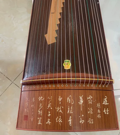 全新敦煌古筝，高山流水，做工精细 感兴趣的...