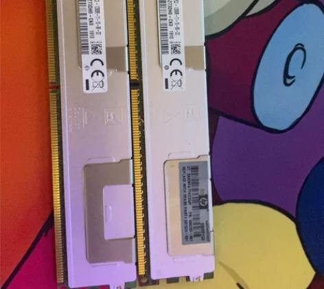 两条4g,ddr3服务器内存条打包出了包邮...