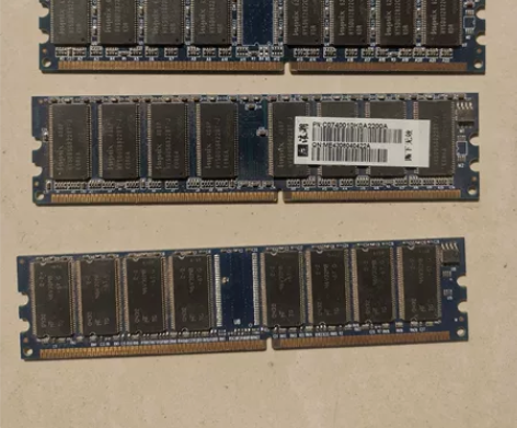 ddr一代内存512一个，256两个，二代...