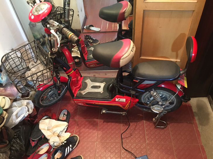台铃小布丁二代电动车，48v12a，老妈上...