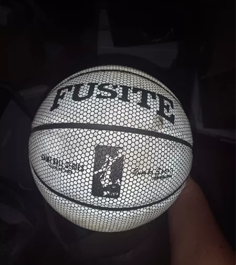 篮球闲置出售,不玩了,没时间也没精力了 感...