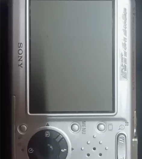 索尼，数码照相机，不退不换 感兴趣的话点“...