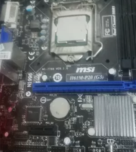 微星h61主板 有挡板，带g1620处理器...