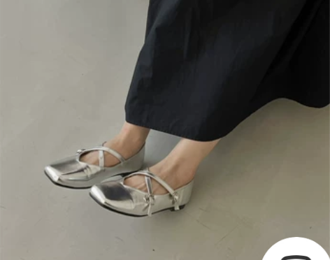 ?韩版复古单鞋女夏新款方头浅口交叉一字扣带...