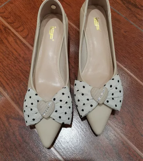 爱依服鞋包店正品,22618-粗跟单鞋,蝴...