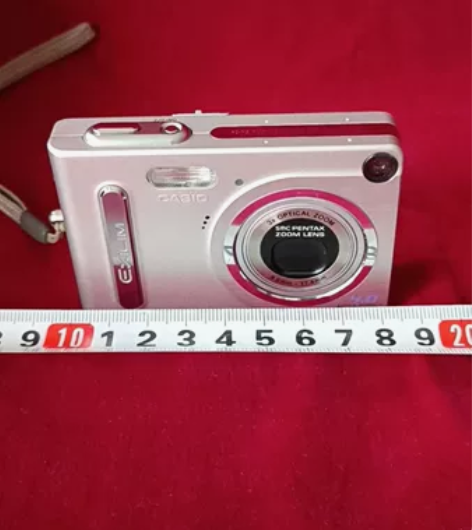 卡西欧原装微型变焦照相机，一切功能正常，成...