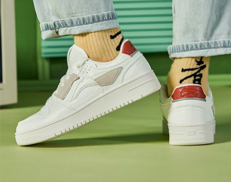 低帮小白鞋板鞋lining男李宁减震鞋子潮流