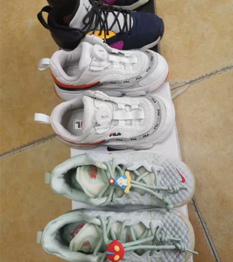 Nike耐克 斐乐儿童运动鞋  成色都非常...