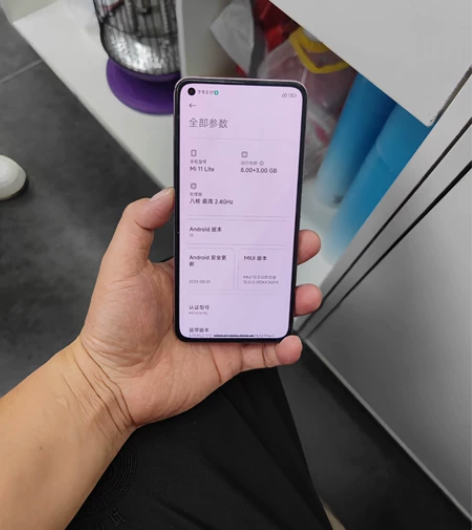 小米11青春版,8+128粉色,授权店样机...
