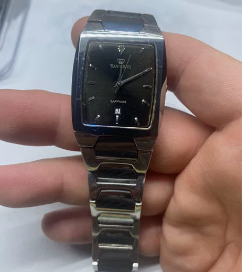 天王手表，男表，石英表，全部原装，表盘有氧...