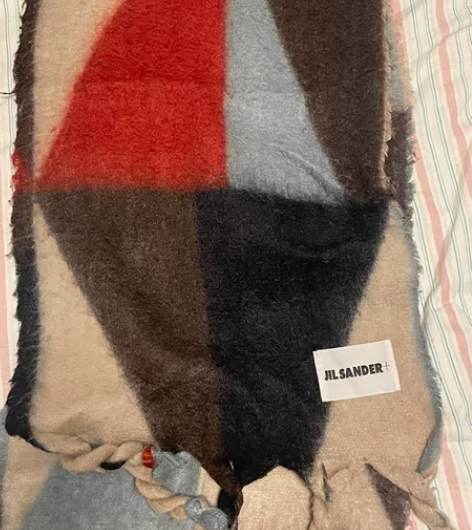 jilsander围巾 代购入的 急出 要...