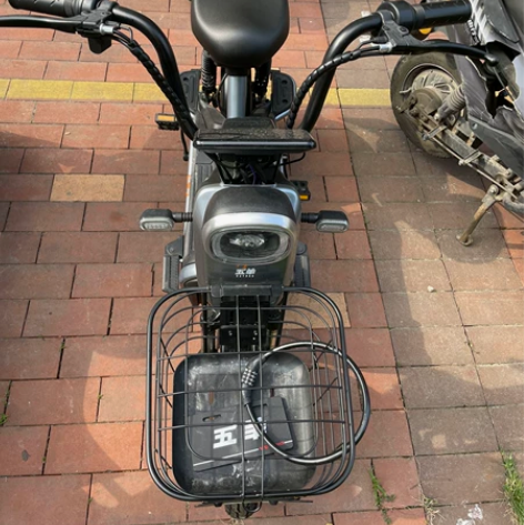 全新五羊电动车，刚买一个月，大容量电瓶，充...