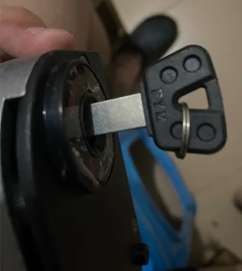 雅马哈飞鹰鬼火原装锁总成 感兴趣的话点“我...
