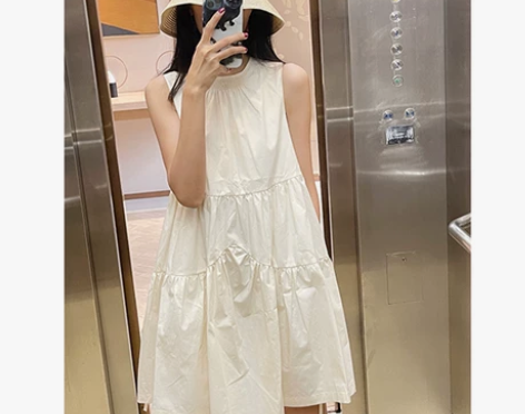 浅黄色系带无袖背心连衣裙女宽松显瘦小个子短...
