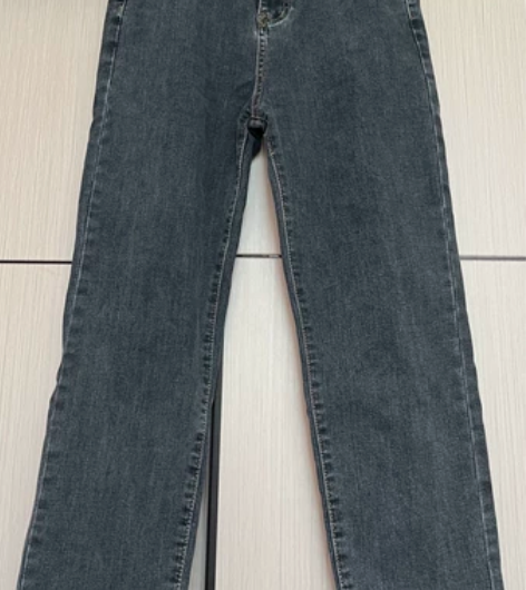 高腰直筒牛仔裤女秋冬2022新款宽松显瘦小...