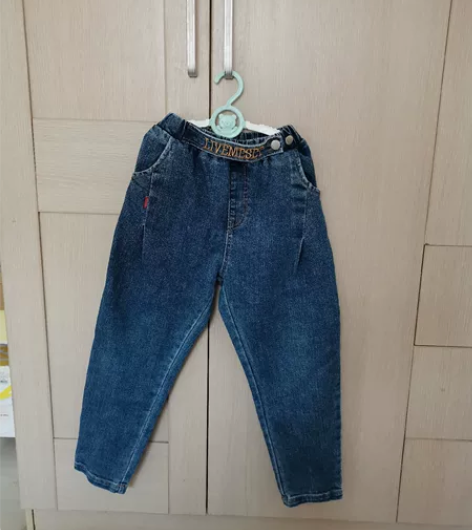包邮140码秋冬厚牛仔裤微弹破洞牛仔裤宽松...