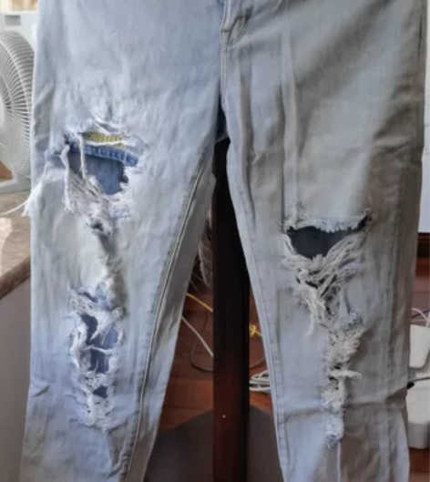 Lee商场同款2019年女款高腰浅色破洞九...