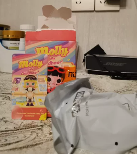 正品Molly我的童年 海龟 拆盒，未拆带...