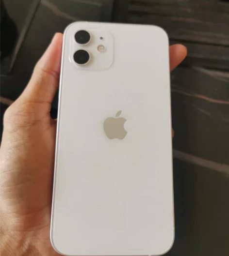 苹果12  128G，个人使用一手机，整体...