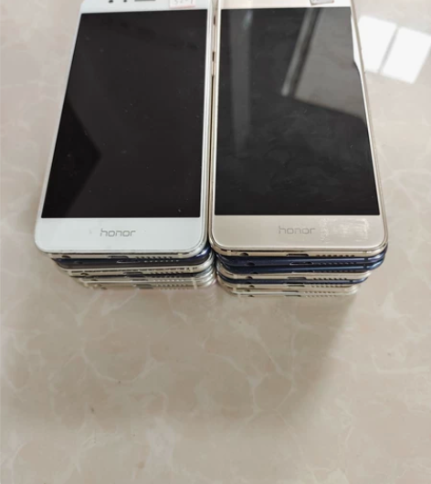 荣耀8 4+32，4+64，功能全好，成色...