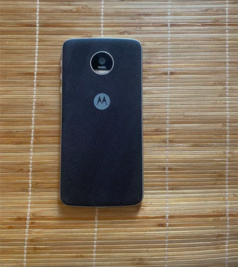 我的前半生陈俊生同款手机moto zpla...