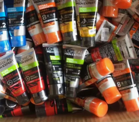 发6瓶 欧莱雅洗面奶男士洁面膏炭爽双效抗黑...