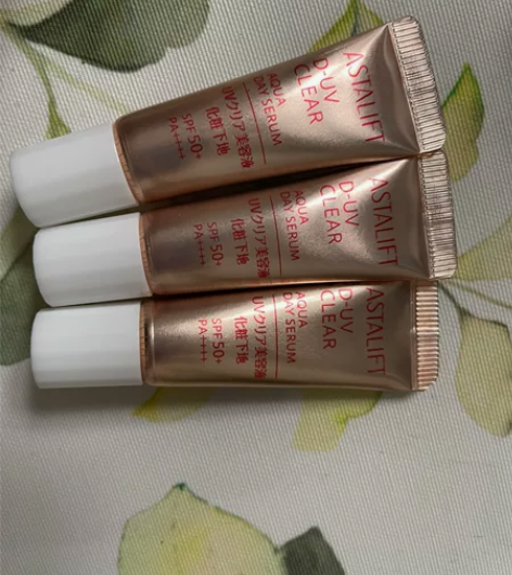 艾诗缇隔离，18一个，一共三个15g50包...