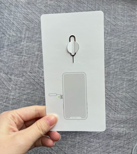 iPhone原装取卡针 感兴趣的话点“我想...