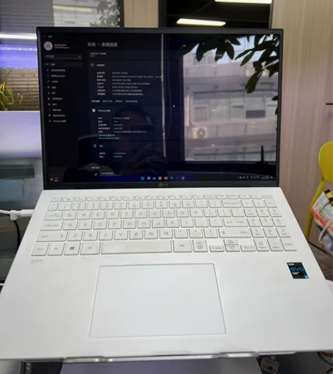 LG gram 2021款 16寸笔记本，...