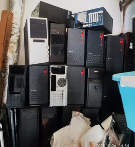 成都本地出点闲置空机箱，部分盖板齐全 便宜...