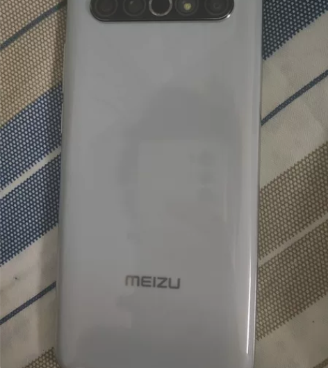 出一个魅族17pro月白天青 8+128 ...