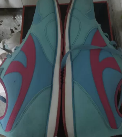 国产乔丹运动鞋39码 感兴趣的话点“我想要...