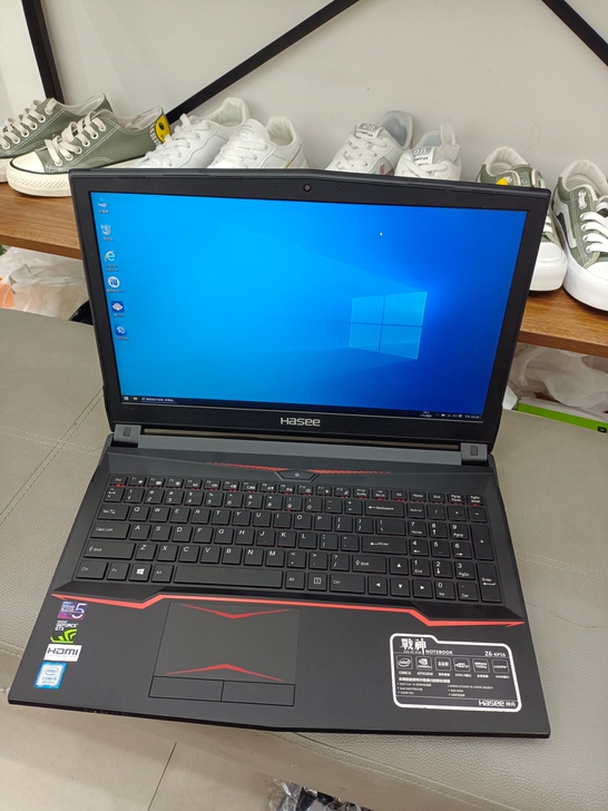 战神z6-kp5s  i5-8300H G...