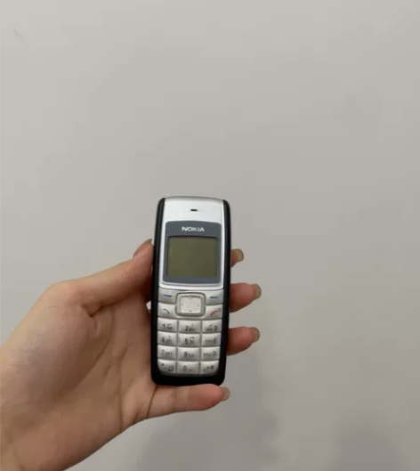 诺基亚自用二手机 插卡就可以用 土酷出街打...