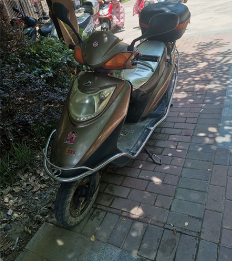 台铃电动车上班专用车很好用便宜卖，5个电池...