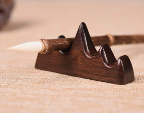 实体店不做了，包邮黑梓木笔山毛笔架笔搁书法...