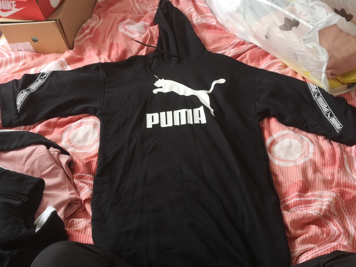 PUMA彪马连衣裙黑色M码，全新没穿过，就...