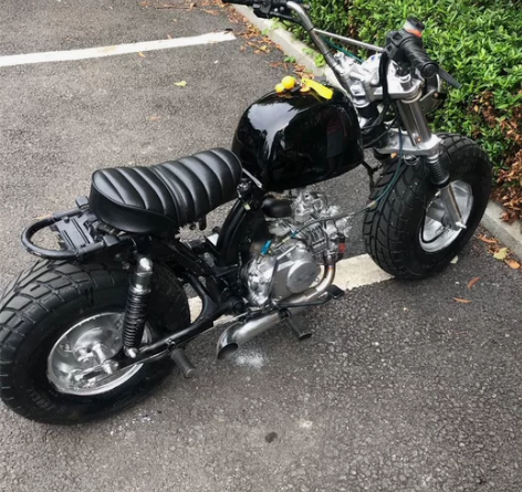 金城金童摩托车加上三鑫小弯弯改装的小哈雷,...