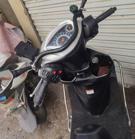 摩托车：铃木UU125T-2国四电喷（洛阳...