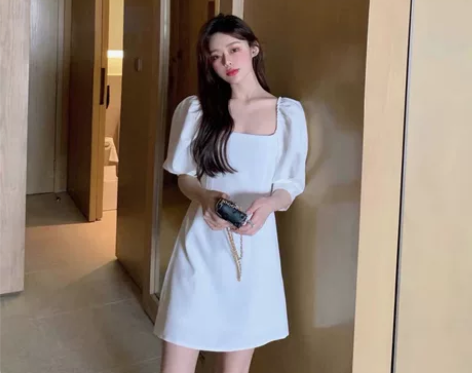 轻奢法式小众设计感时尚韩版修身小白裙连衣裙...