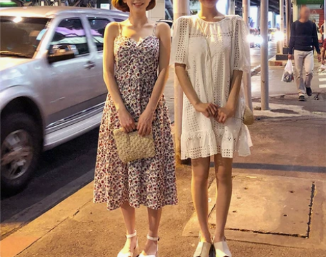 [转卖]韩国进口chuu官网正品圆领宽松荷...