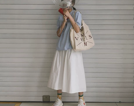 日式工装裙女港风春季白色日系伞裙学生a字半...