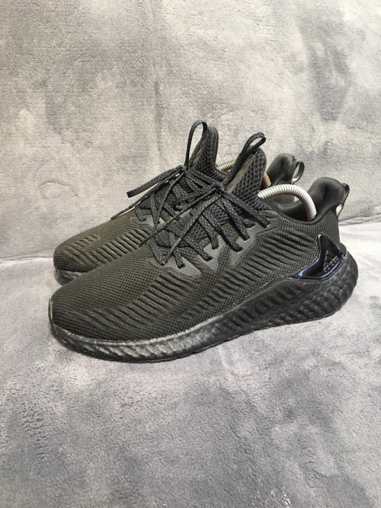 Adidas 休闲运动鞋男鞋正品42码二手...