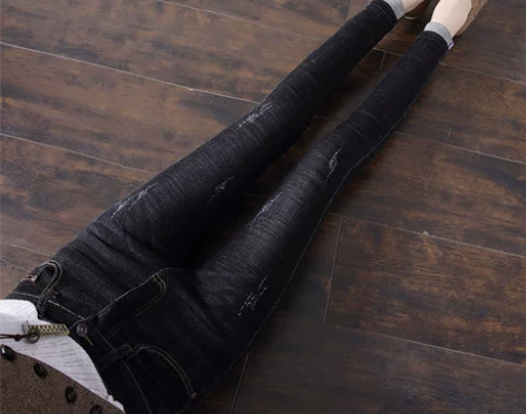 黑色牛仔裤女小脚裤春秋2022年新款修身显...