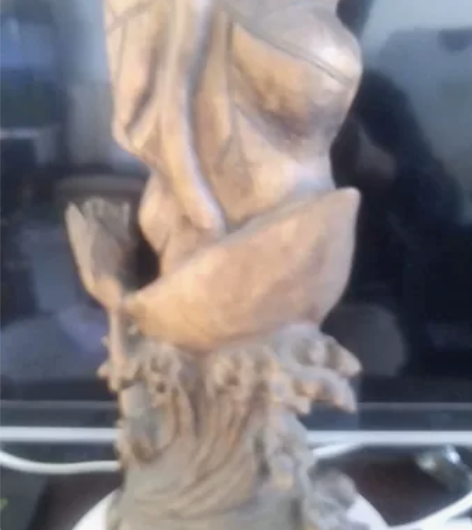 旧藏黄揚木观音木雕 本藏品是整雕黄楊木，观...