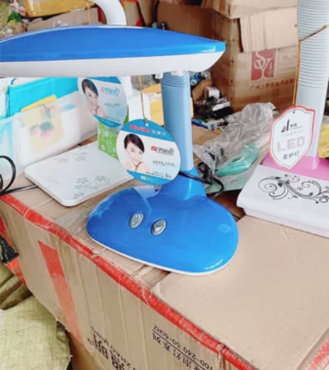 台灯护眼学习灯初中生保视力高中生卧室大学生...