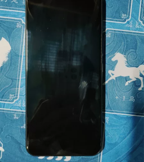 学生自用手机（可为游戏机，自带辅助按键）◆...